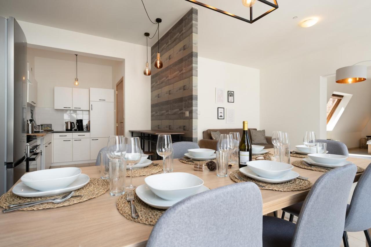 City Apartment 3 Bedroom, Kitchen, Wifi, Workspace, Coffee, Central ハッセルト エクステリア 写真